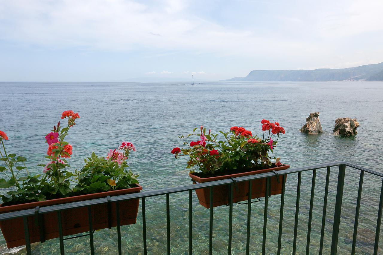 Il Casato Deluxe Rooms Scilla Zewnętrze zdjęcie