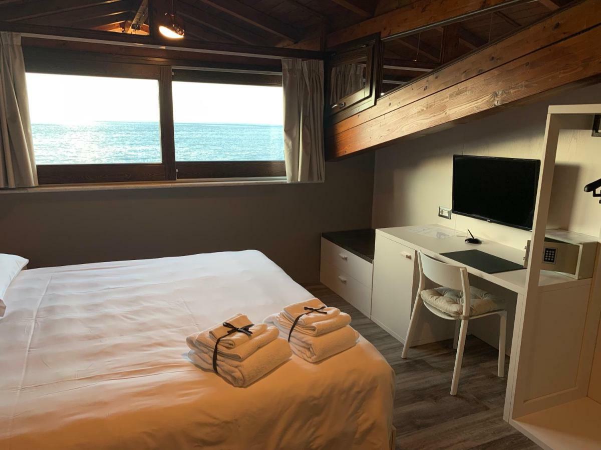 Il Casato Deluxe Rooms Scilla Zewnętrze zdjęcie