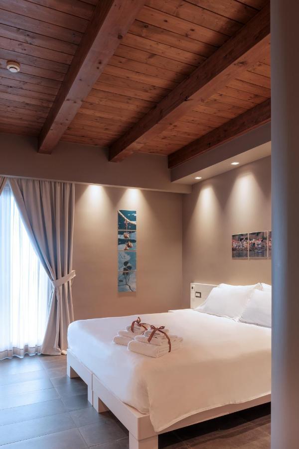 Il Casato Deluxe Rooms Scilla Zewnętrze zdjęcie